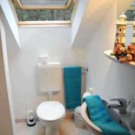 Semesterbostad Strandrose -